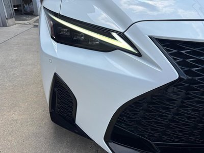 صورة مصغرة 58 لـ 2023 Lexus IS