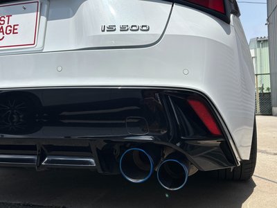 صورة مصغرة 63 لـ 2023 Lexus IS
