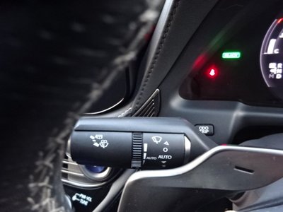 2022 Lexus LS — миниатюра 23