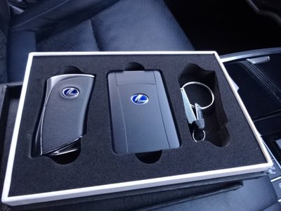 2022 Lexus LS — миниатюра 34