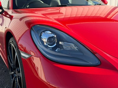 PORSCHE 718 BOXSTER - 10