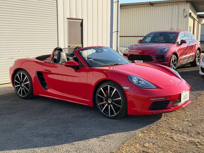 PORSCHE 718 BOXSTER - 9