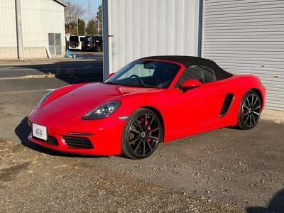 PORSCHE 718 BOXSTER - 1