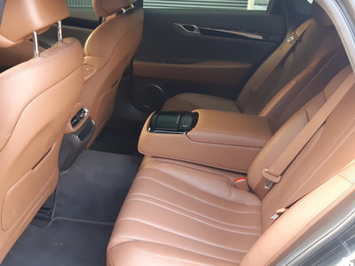 GENESIS G80 (RG3) - 10