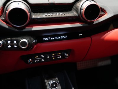 2020 Ferrari 812 SUPERFAST — миниатюра 34