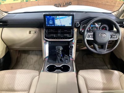 TOYOTA LAND CRUISER - 2