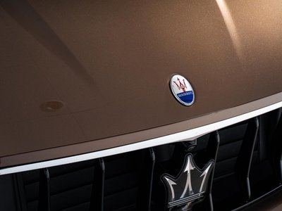 2021 Maserati LEVANTE thumbnail 24