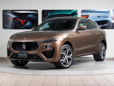 2021 Maserati LEVANTE — фото 1