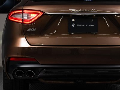 2021 Maserati LEVANTE thumbnail 31