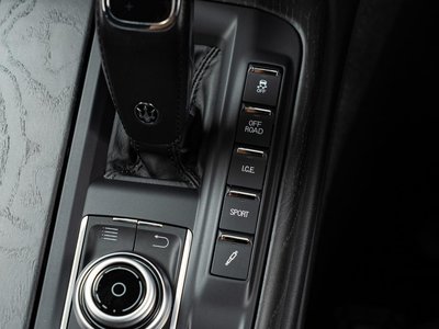 2021 Maserati LEVANTE thumbnail 42