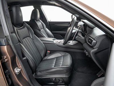 2021 Maserati LEVANTE thumbnail 11
