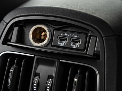 2021 Maserati LEVANTE thumbnail 48