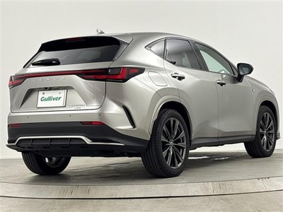 صورة مصغرة 36 لـ 2023 Lexus NX