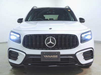 MERCEDES-BENZ GLB - 2