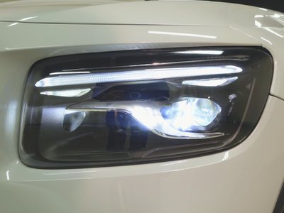 MERCEDES-BENZ GLB - 3