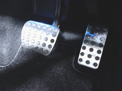 MERCEDES-BENZ GLB - 9