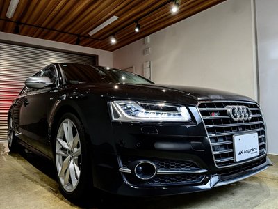 2017 AUDI S8 照片 7