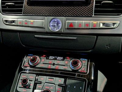 2017 AUDI S8 thumbnail 31