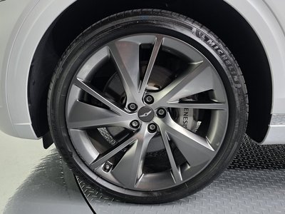 صورة 6 لـ 2023 Genesis GV70