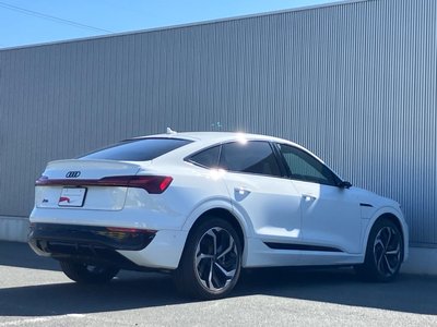 AUDI Q8 SPORTBACK E-TRON - 7