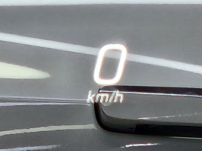 MERCEDES-BENZ GLC - 7