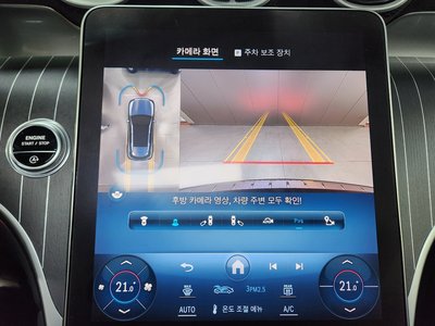 MERCEDES-BENZ GLC - 9