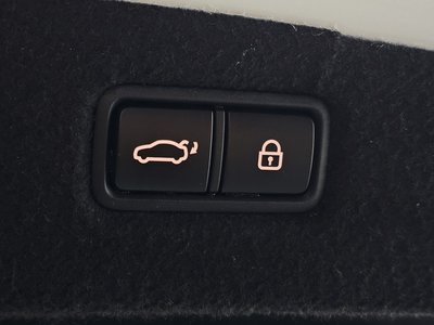2019 Genesis G90 — миниатюра 19