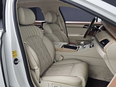 2019 Genesis G90 — миниатюра 11