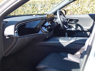 MERCEDES-BENZ E-CLASS WAGON - 8