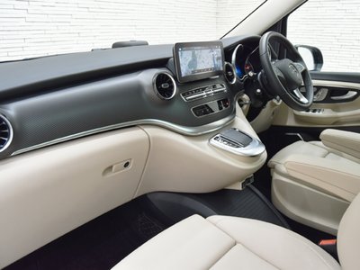 MERCEDES-BENZ V-CLASS - 8