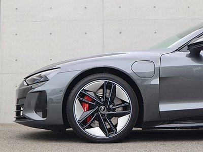 صورة مصغرة 43 لـ 2024 AUDI RS E-TRON GT