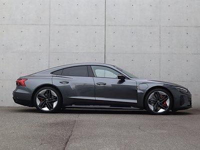 صورة مصغرة 47 لـ 2024 AUDI RS E-TRON GT