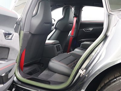 صورة مصغرة 141 لـ 2024 AUDI RS E-TRON GT