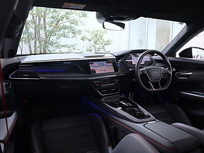 صورة مصغرة 68 لـ 2024 AUDI RS E-TRON GT