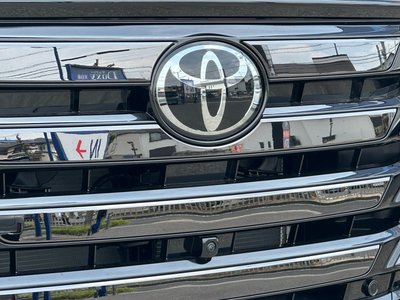 TOYOTA VELLFIRE - 10