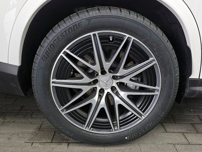 MERCEDES-BENZ GLC - 6