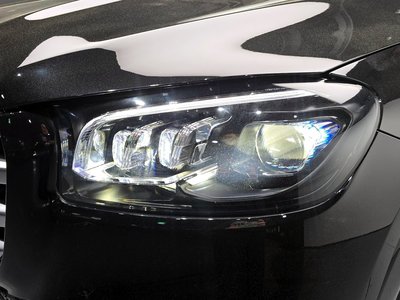 MERCEDES-BENZ GLS - 9