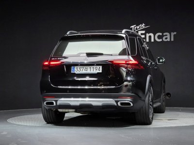 صورة 4 لـ 2024 Mercedes-BENZ GLE