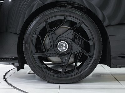 ROLLS-ROYCE SPECTRE - 8