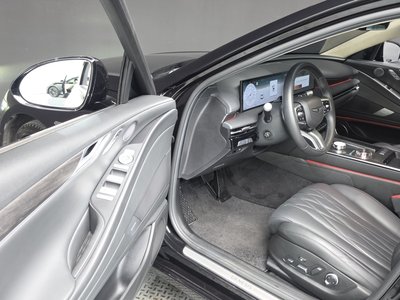 2024 Genesis G80 (RG3) photo 10