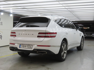 GENESIS GV80 - 3