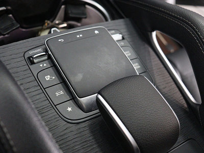 MERCEDES-BENZ GLE - 9