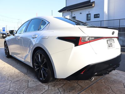 LEXUS IS - 5