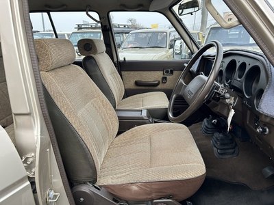 TOYOTA LAND CRUISER 60 - 7