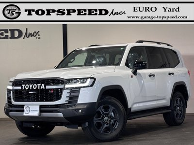 TOYOTA LAND CRUISER 300