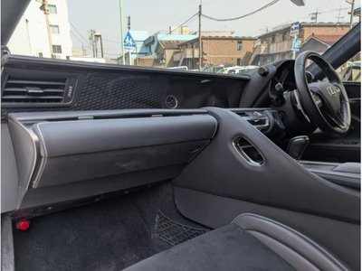 2018 Lexus LC — миниатюра 30