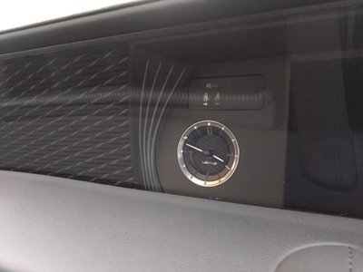 2018 Lexus LC — миниатюра 16