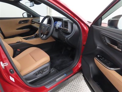 2023 Toyota CROWN SPORT photo 9