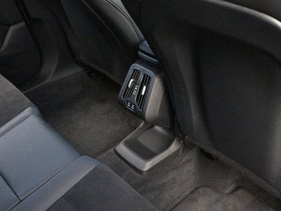 صورة مصغرة 58 لـ 2025 BMW X1
