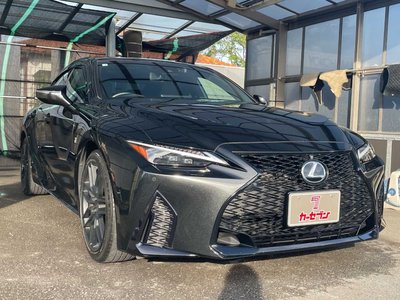 2023 Lexus IS — миниатюра 4